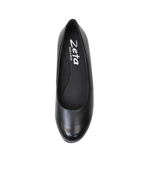 Zeta Sofia Black Wedge Pump - Image 2