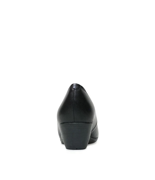 Zeta Sofia Black Wedge Pump - Image 3